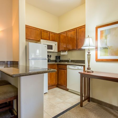 Staybridge Suites Phoenix Glendale Sports Dist By Ihg Exterior photo